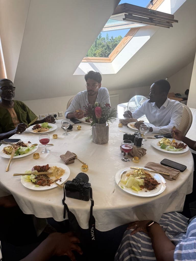 Friends around food